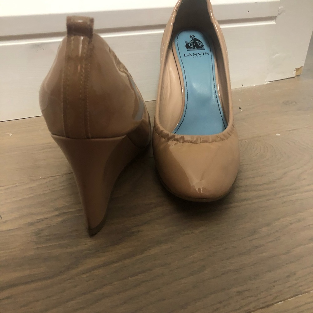 Lanvin pumps